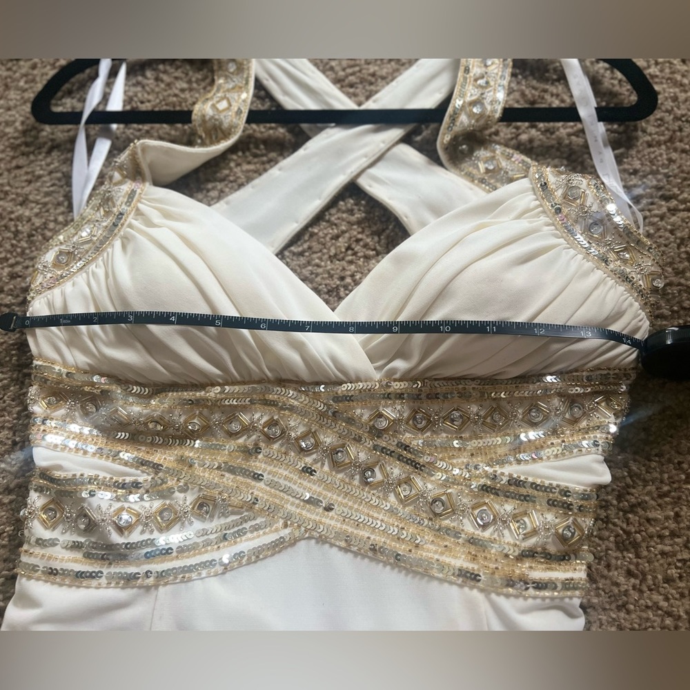 Camille  la vie Women’s ivory gold and silver formal  sequin gown - Picture 6 of 9